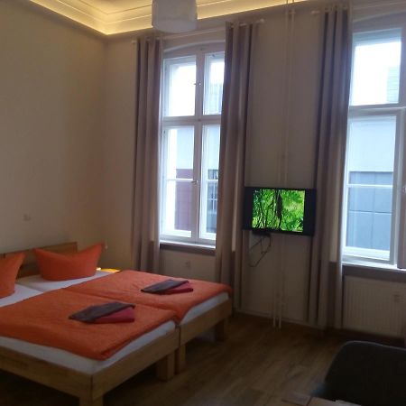 Apartmentpension Am Stadtschloss Потсдам Экстерьер фото