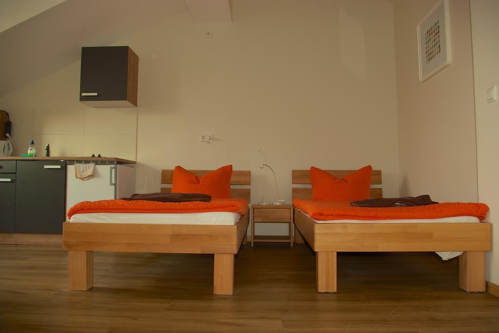 Apartmentpension Am Stadtschloss Потсдам Номер фото