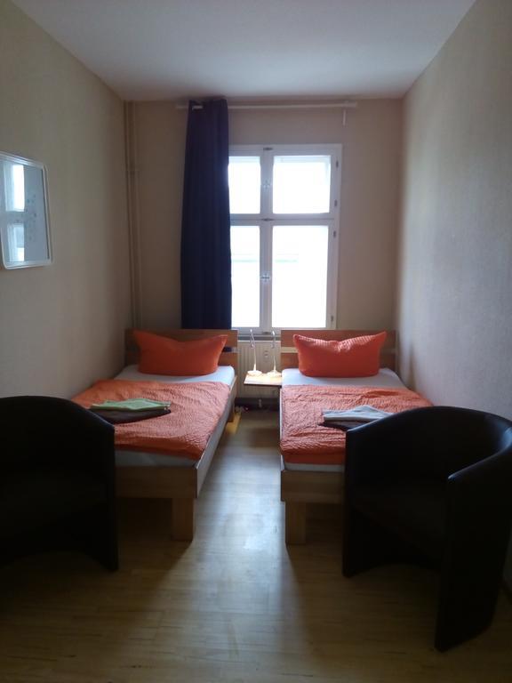 Apartmentpension Am Stadtschloss Потсдам Экстерьер фото